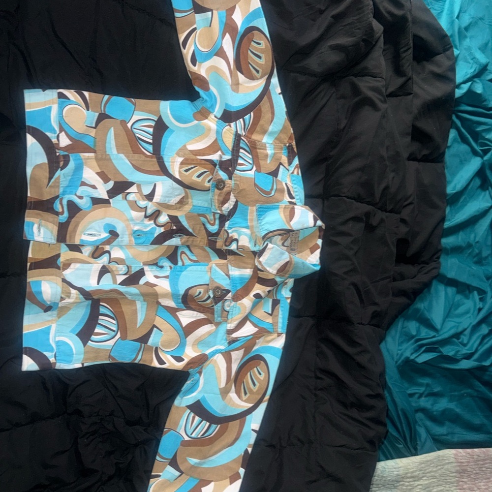 Stylish Women's Patterned Jean Jacket - image 3